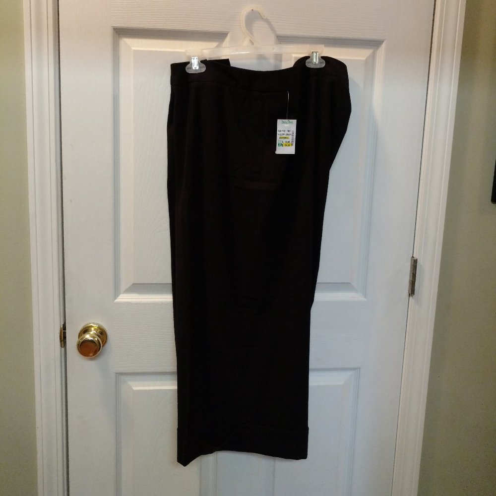 NWT - Women's Cropped Black Dress Trousers Plus Size 24W